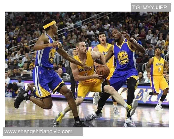 湖人球迷狂喜，与球队化学反应适当敏捷，三大主力减负气势正盛！